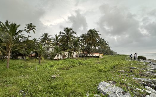 beach side land / property for sale