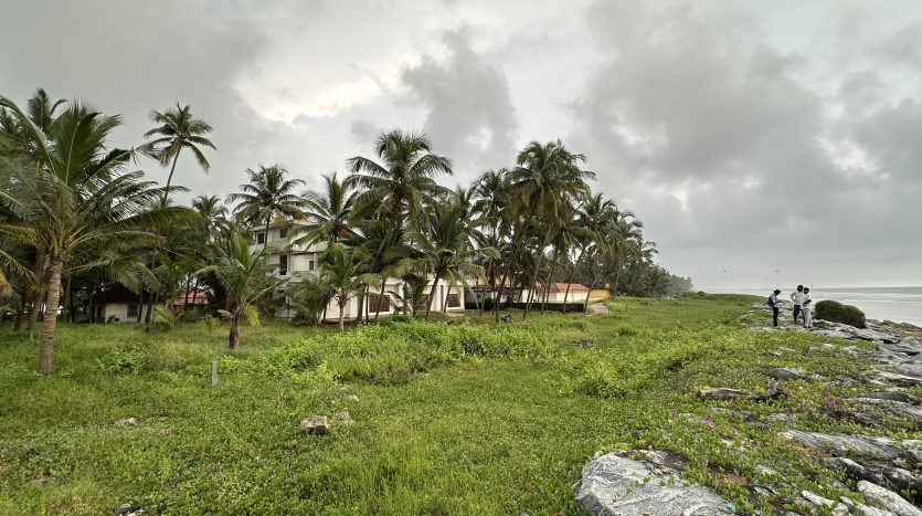 beach side land / property for sale